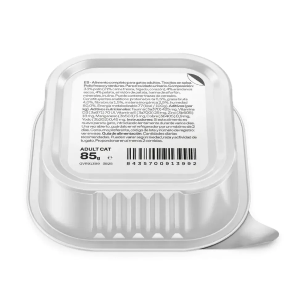 Givers Tarrina con Trocitos en Salsa de Pollo y Vegetales para Gato