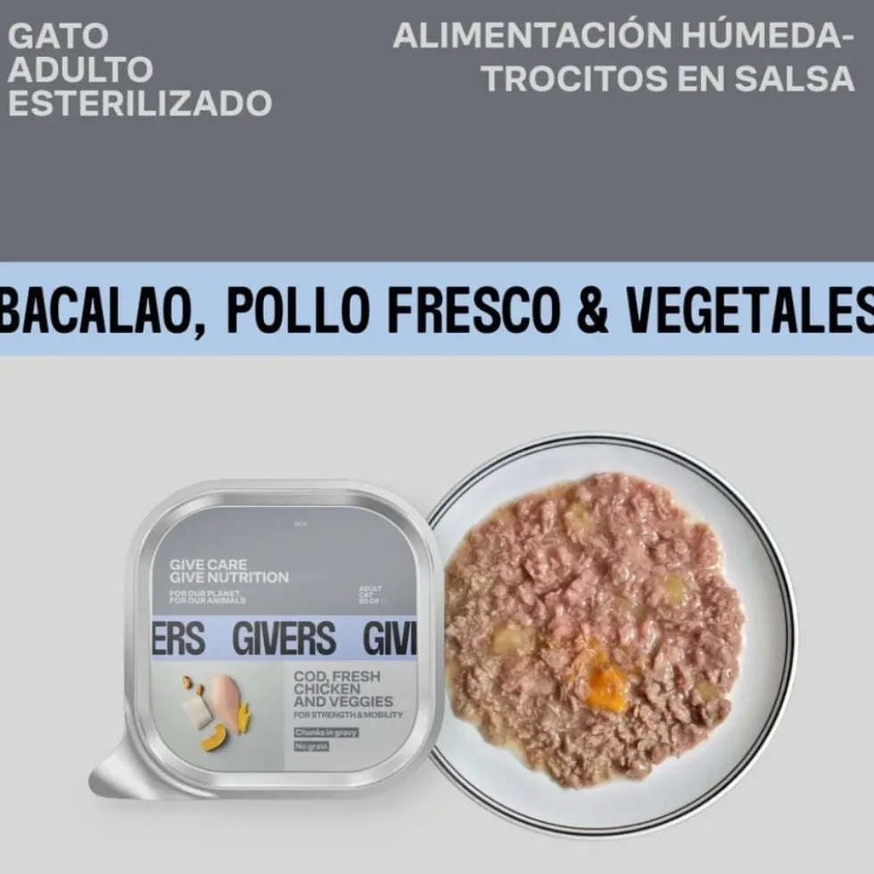 Givers Tarrina con Trocitos en Salsa de Bacalao y Pollo para Gato