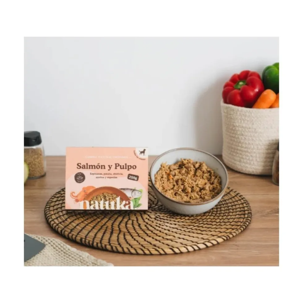 Natuka Comida Cocinada Menú de Salmón y Pulpo para Perro